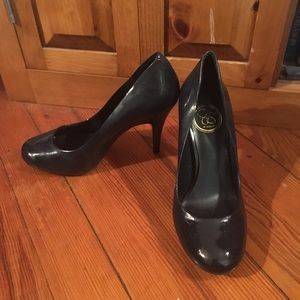 Navy Jessica Simpson Heels